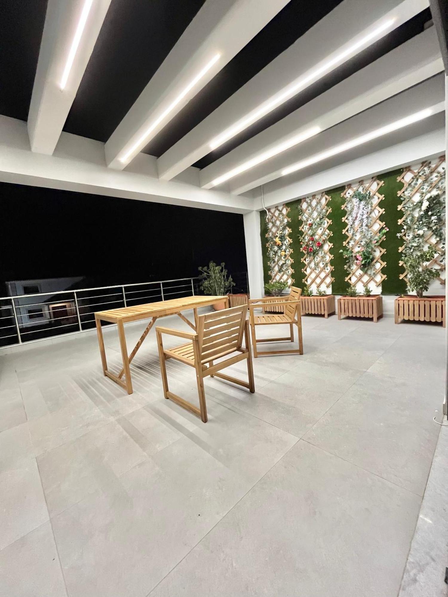 Blueline Apartment 2 Loutraki  Eksteriør bilde